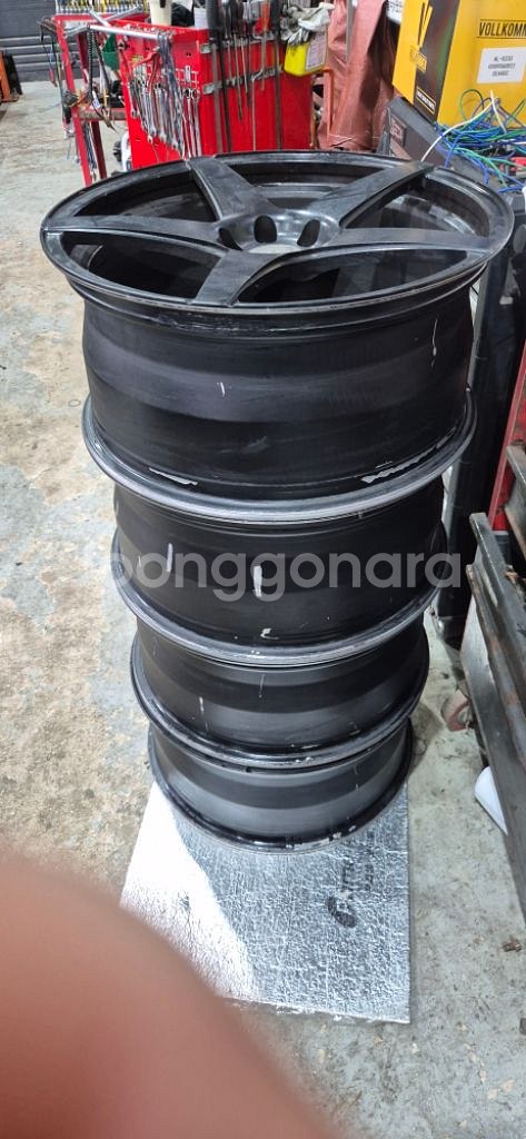 모하비 바리스톤20인치휠 판매합니다--7