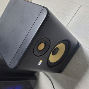 krk g4 1통