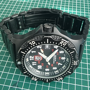 루미 녹스(LUMINOX) Black Ops 시리즈