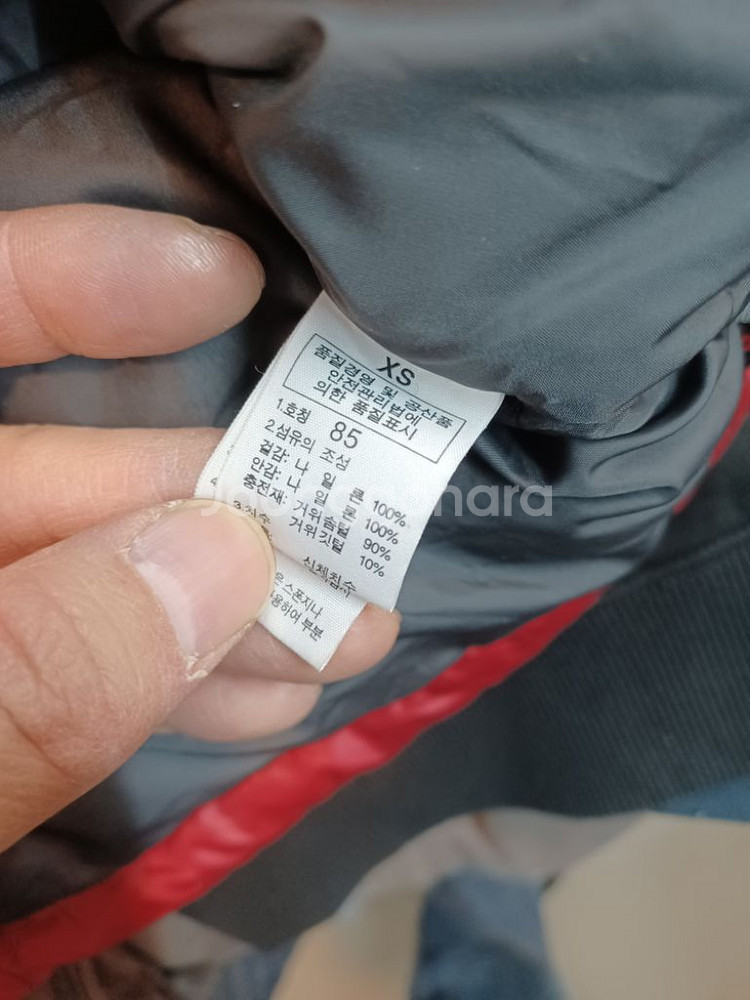 노스페이스 구형 눕시 700 패딩 레드차콜 85--3