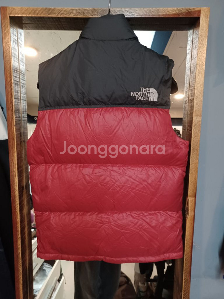 노스페이스 구형 눕시 700 패딩 레드차콜 85--1