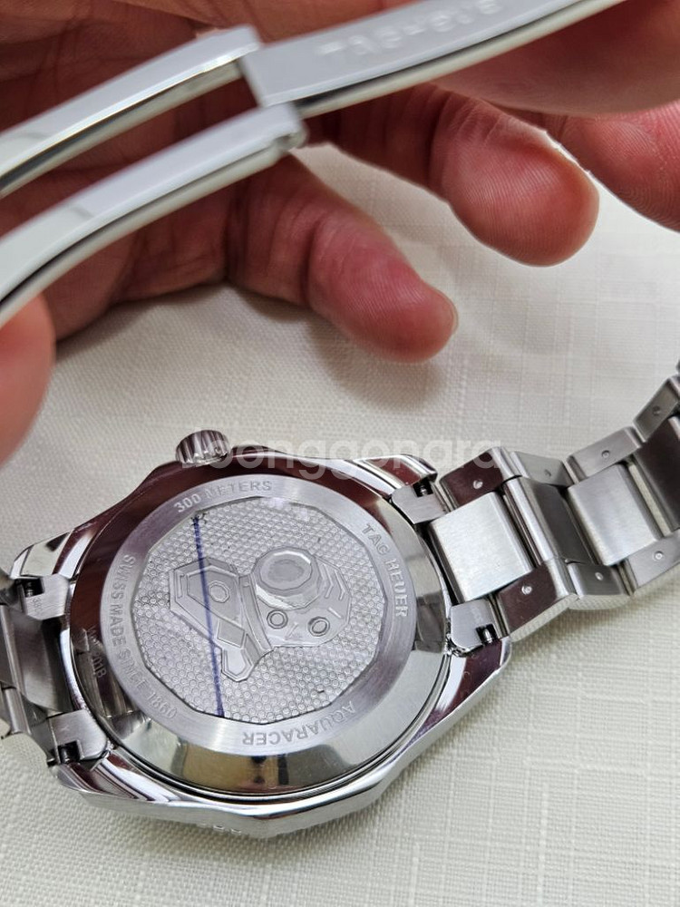 태그호이어 43mm 아쿠아레이서 보증서 있음--8