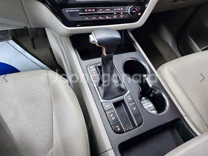 @18년식 더 뉴카니발 9인승 디젤 럭셔리 전국최저가--7