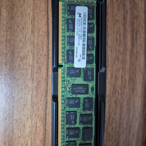 DDR3 8GB 10600R 서버용 메모리