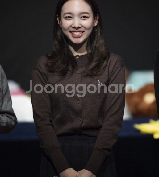 비비안웨스트우드 24fw 캐시미어가디건 블랙xxs새상품--5
