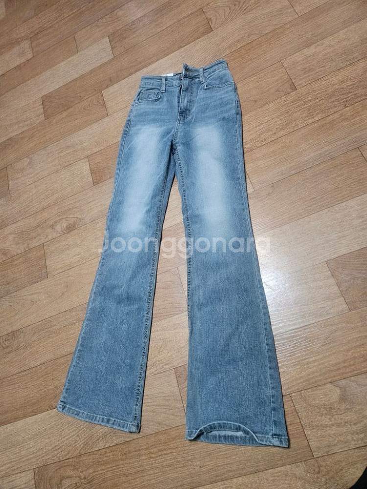 부츠컷 청바지 판매 새상품--0