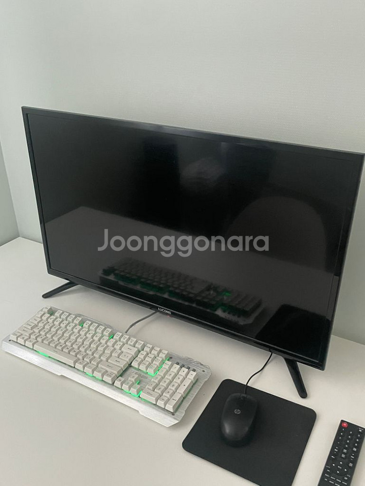 화이트 테이블, 의자 저렴하게 판매합니다.--3