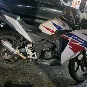 CBR125 14년식