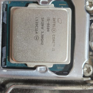 인텔 i5 6600랑 메인보드 B150m 같이 팜니다