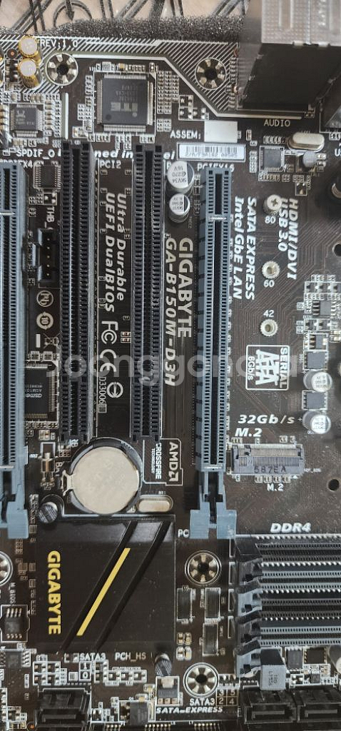 인텔 i5 6600랑 메인보드 B150m 같이 팜니다--1