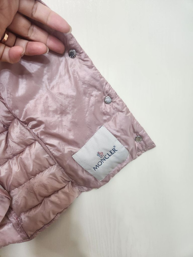 몽클레어 키즈 패딩조끼 이미지