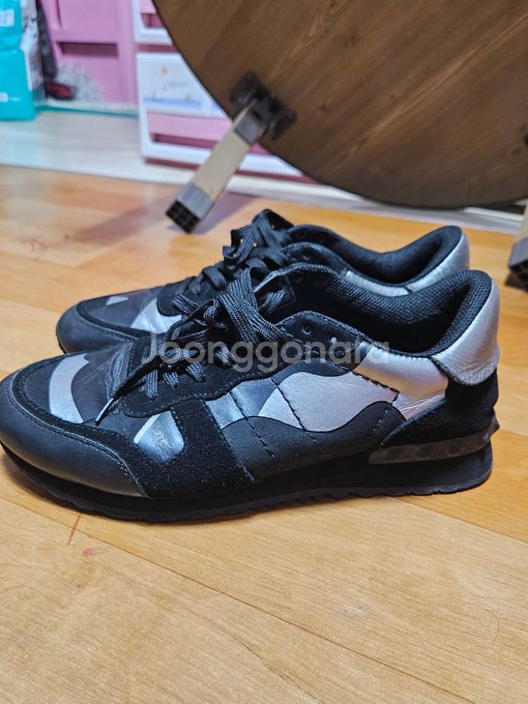 발렌티노 스니커즈--2