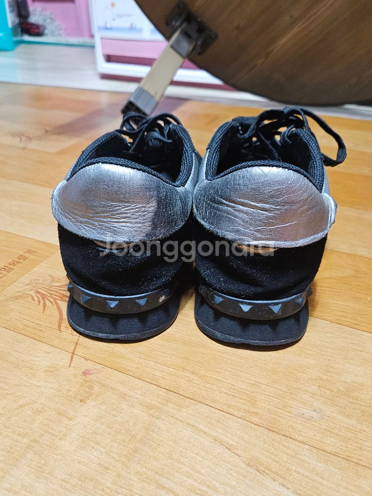 발렌티노 스니커즈--3