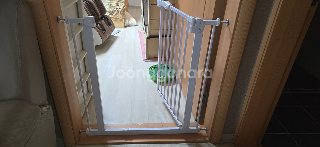 방묘문 반자동, 폭 조절 가능--1