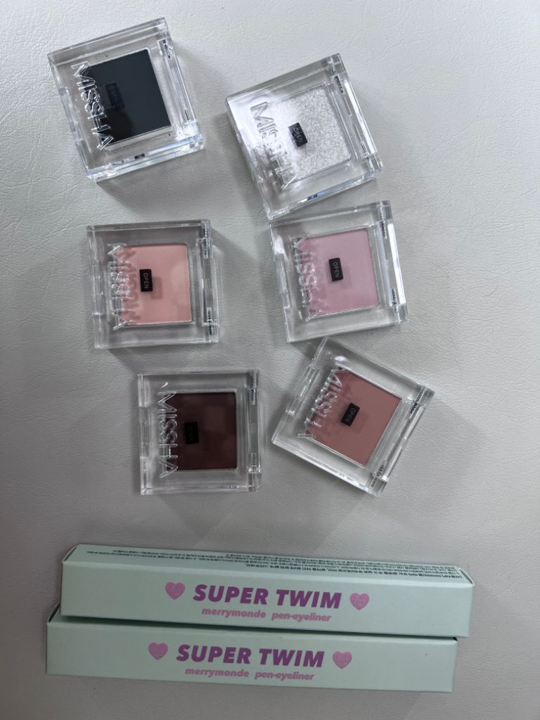아이섀도우, 아이라이너