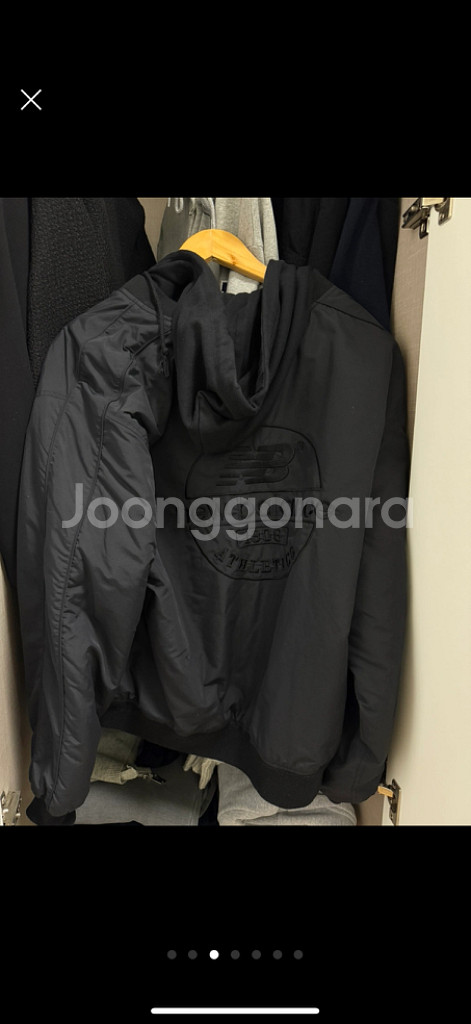 뉴발란스 바시티 패딩 후드 자켓 블랙 100 L--2