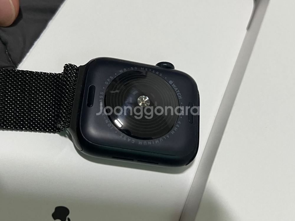 애플워치 se2 44mm 기스없음--2