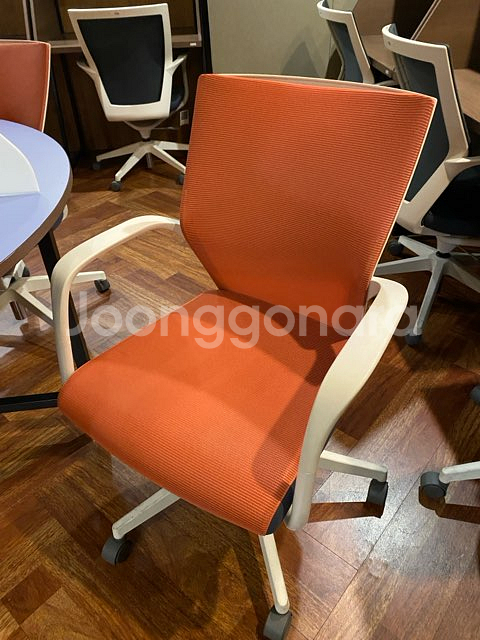 시디즈 T50의자--1