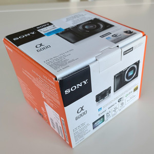 SONY 알파 A6000 바디 팝니다.