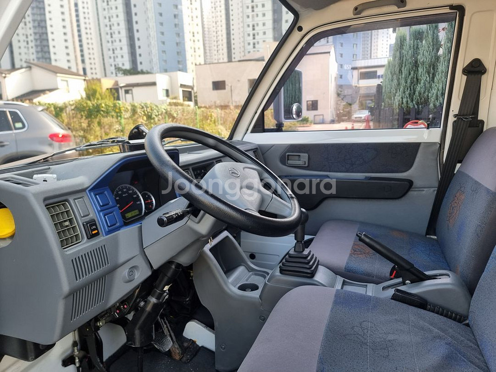 라보 윙바디 삼면개폐탑차 푸드트럭--8