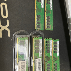 DDR4 삼성 램 16G 3200AA 4개 판매