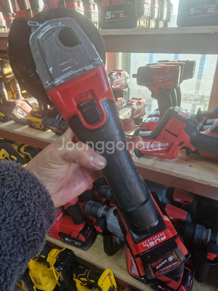 밀워키그라인더M18FSAG125X.5인치.최상급A++급--8