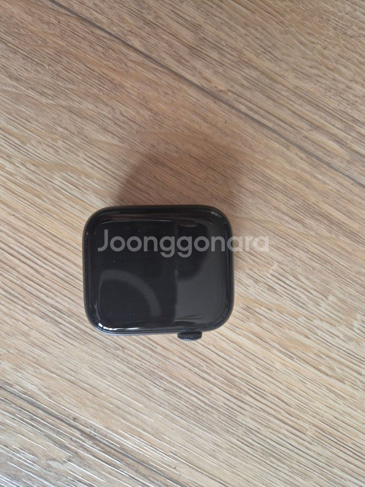 애플워치se2 44mm 미드나잇 판매합니다--3