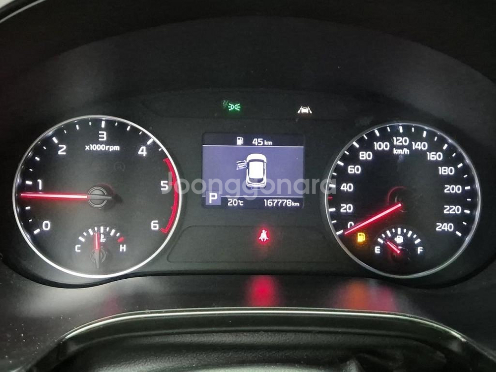 기아 셀토스 1.6디젤 2WD 트렌디--2