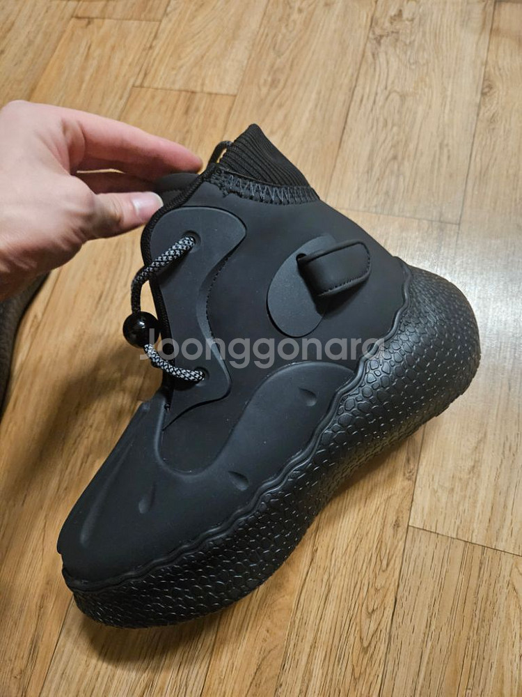 fctry lab boots--7