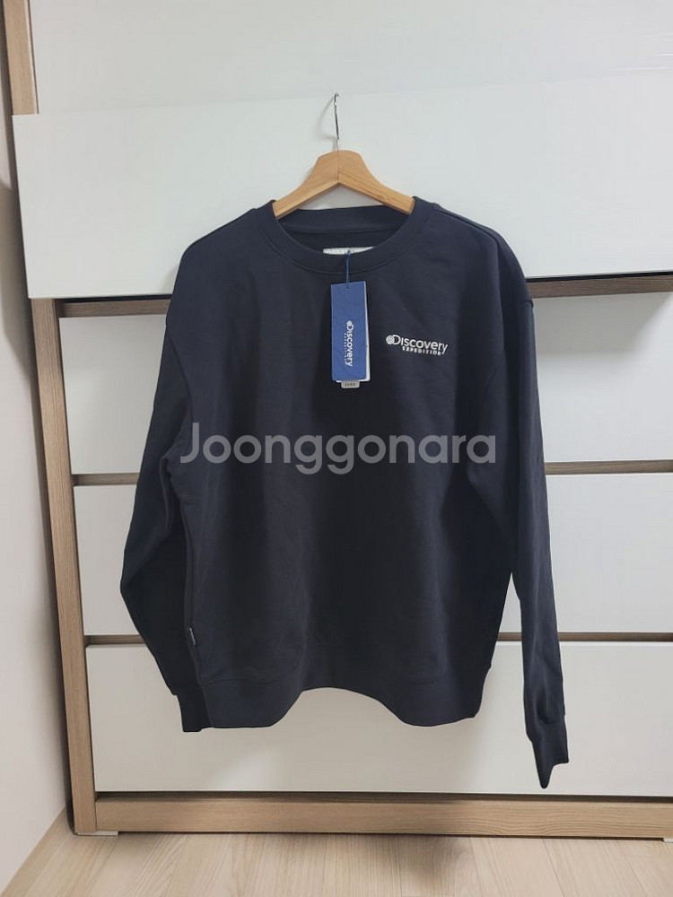 새상품)디스커버리 공용 자수로고 오버핏 맨투맨 100--1