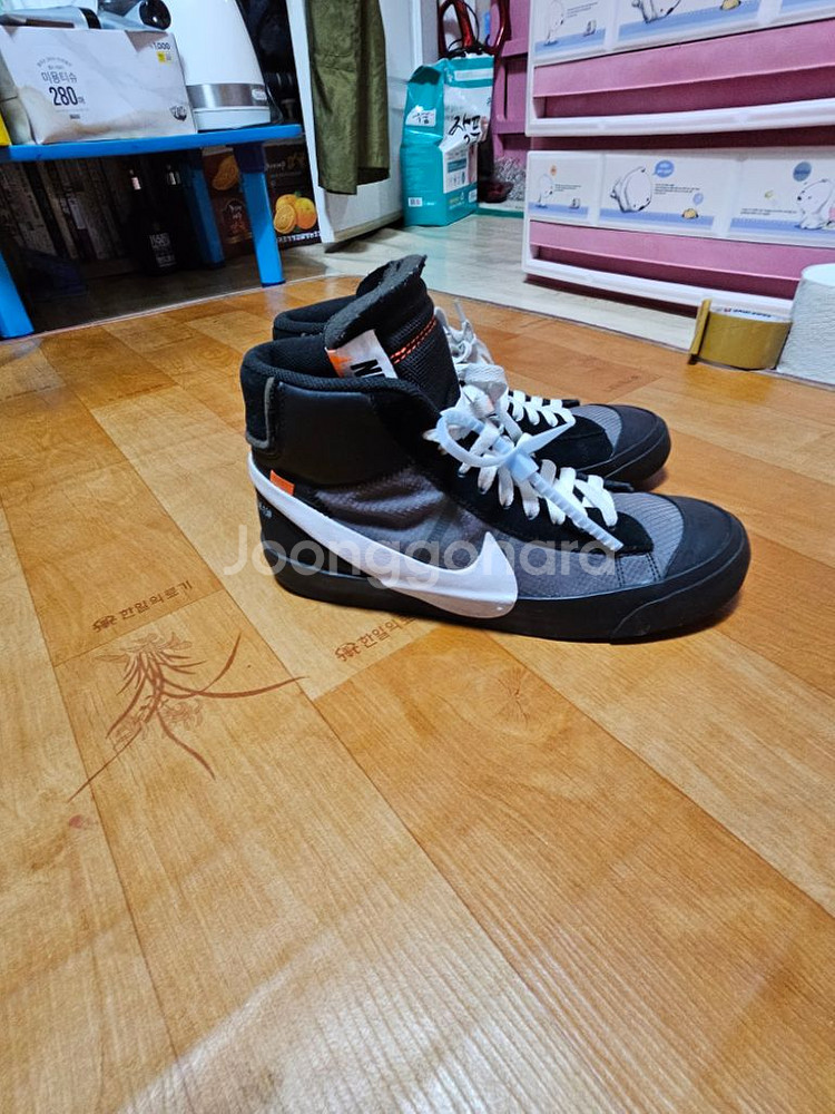 나이키 오브 화이트 블레이저 미드 V2--2