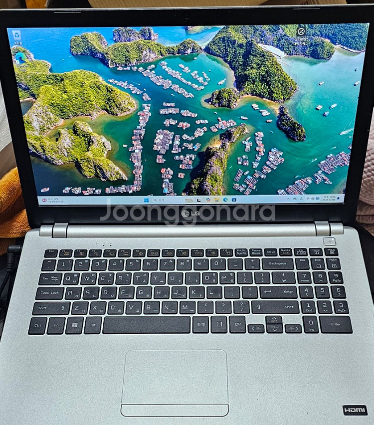 Lg 15n54 노트북 판매합니다.--0