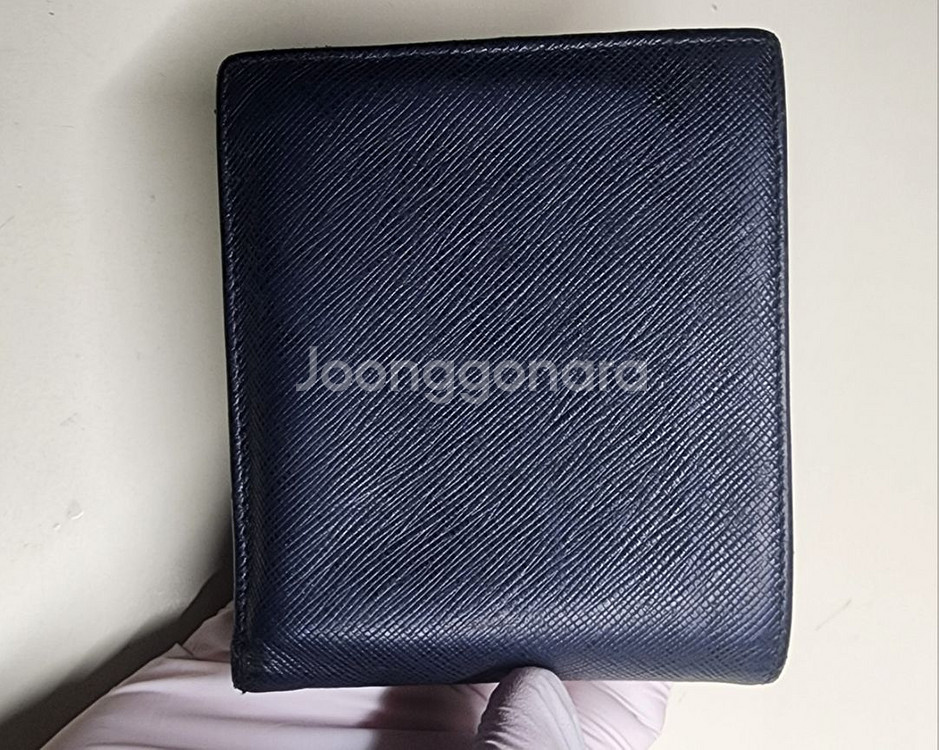 (정품) 프라다 사피아노 반지갑--1
