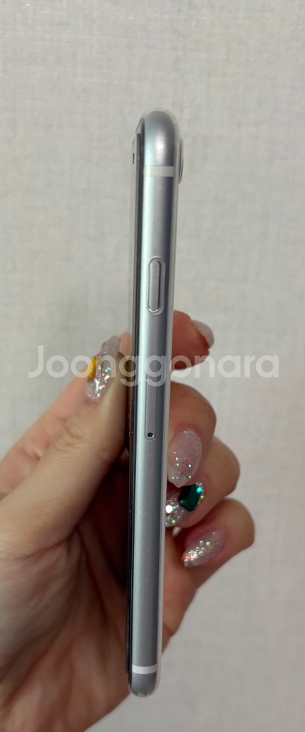 아이폰se2 64GB 화이트--5