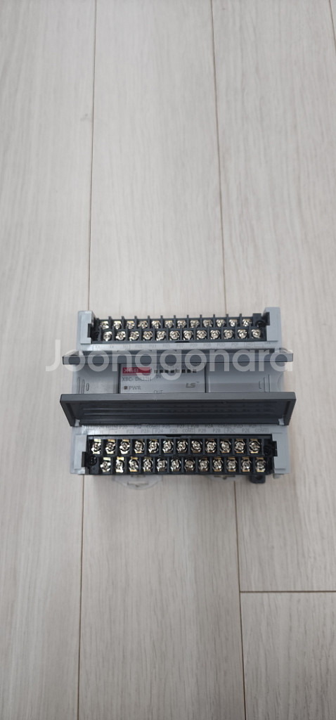 LS PLC XBC-DR32H 팝니다--1