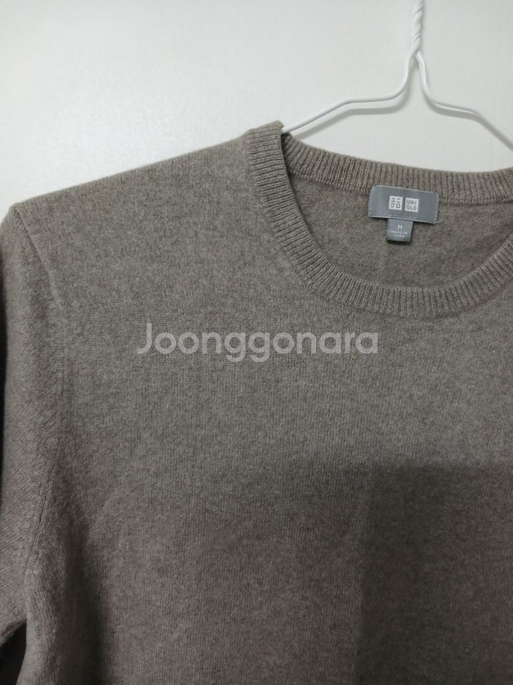 여성 유니클로 캐시미어100% 라운드넥니트 (95)--2