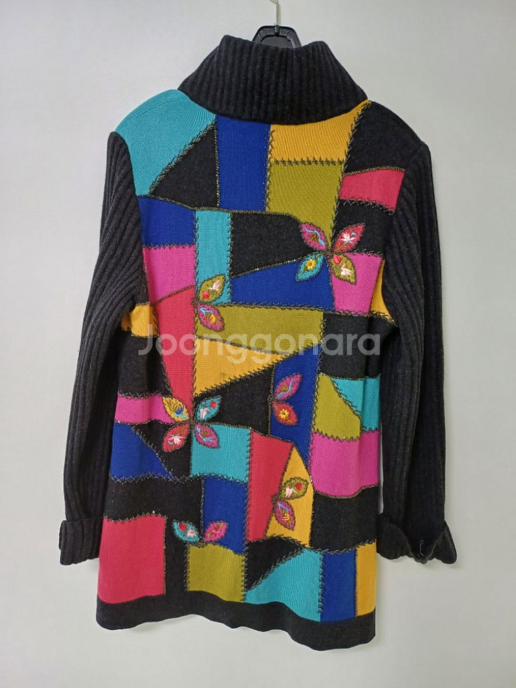 명품 여성 에스까다 울.실크 가디건 (95)--7