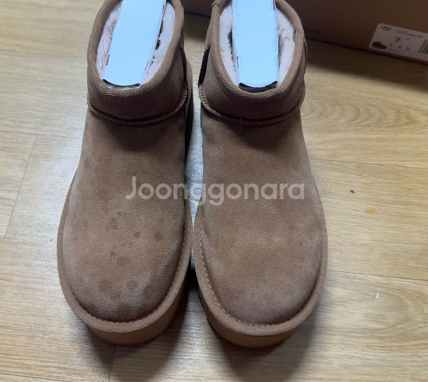 UGG 클래식 울트라 미니 플랫폼 240사이즈--2