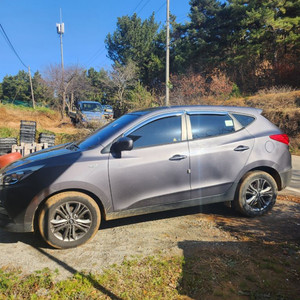 투산4wD 12700k 2015식 오토