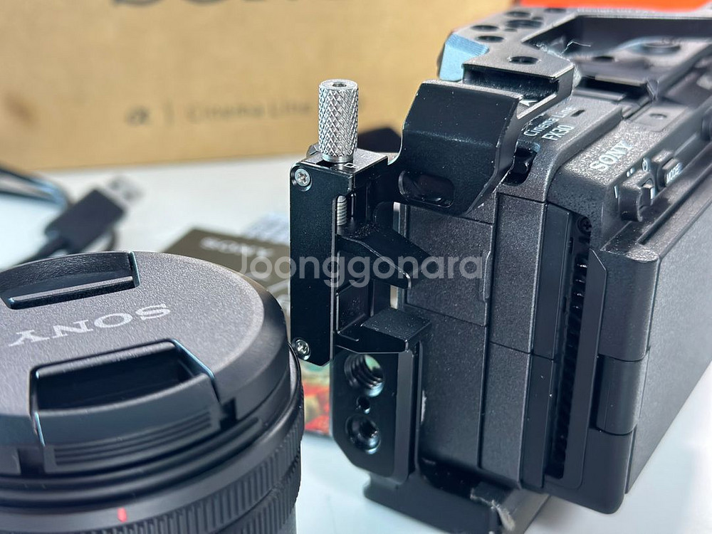 소니fx30 + SELP 10-20mm 렌즈 +케이지--6