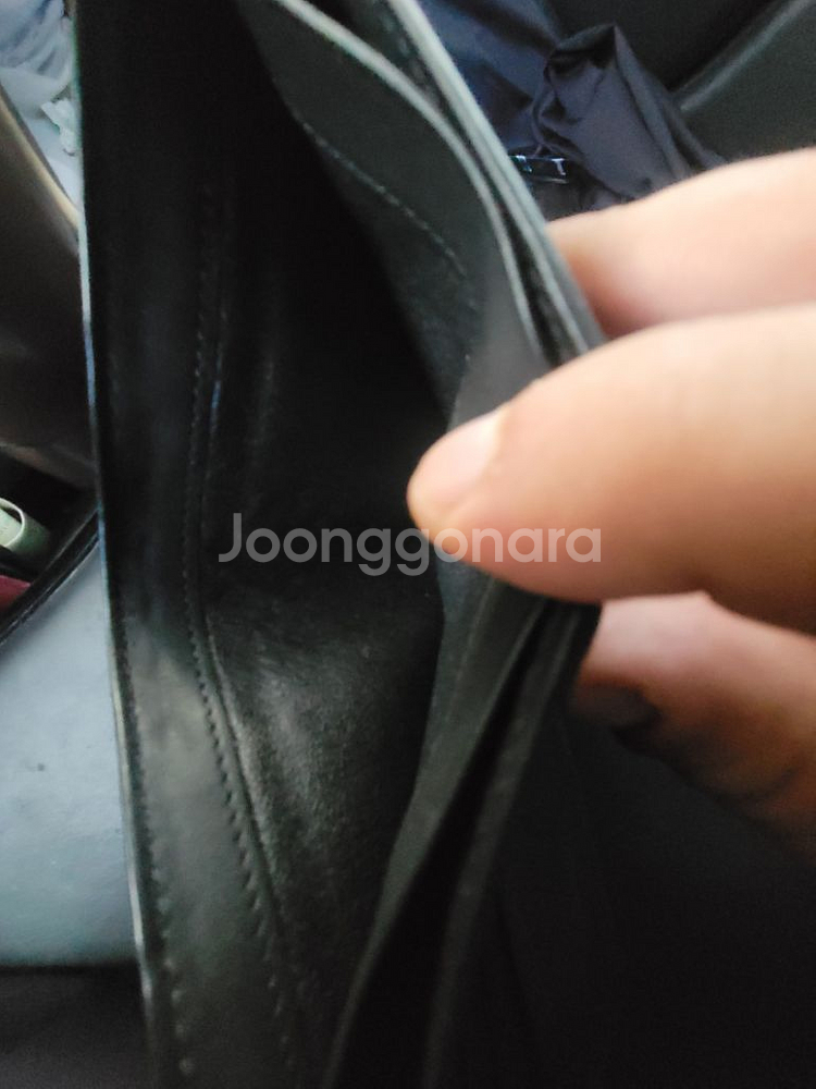 보테가반지갑 팝니다--4