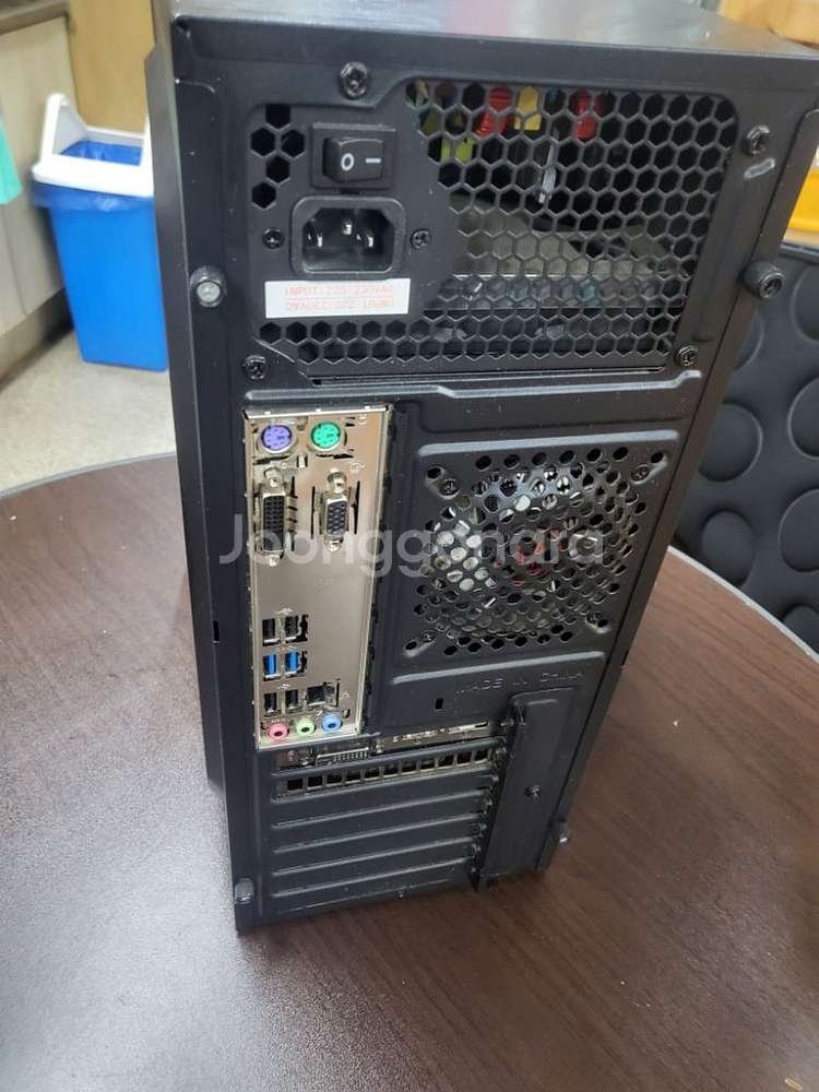 pc 본체 팝니다 10400F GTX1650--1