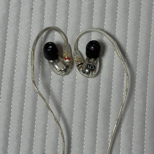 슈어 에이오닉5 shure aonic5 클리어 색상