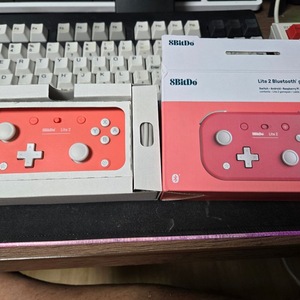 8bitdo 블루투스 게임패드 택포 2만