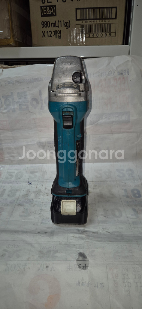 마끼다 충전 그라인더DGA402 배터리포함--3
