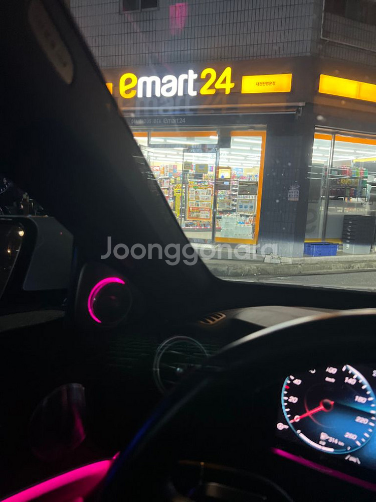벤츠 E220d 4m 32600km--7