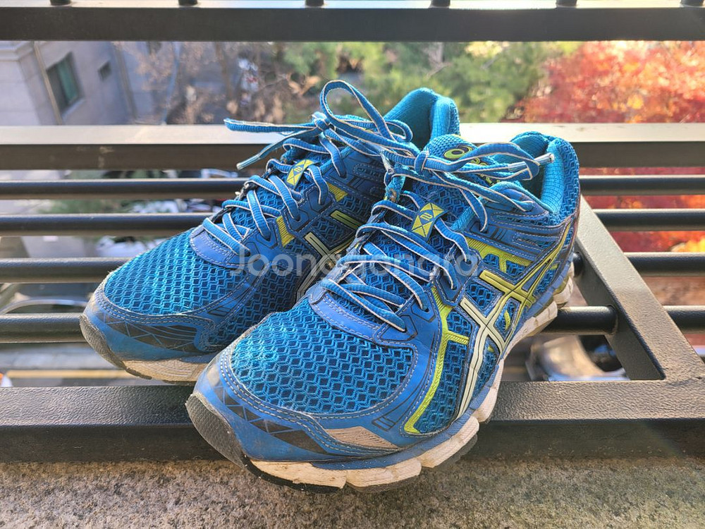 아식스 런닝화 gt2000--3