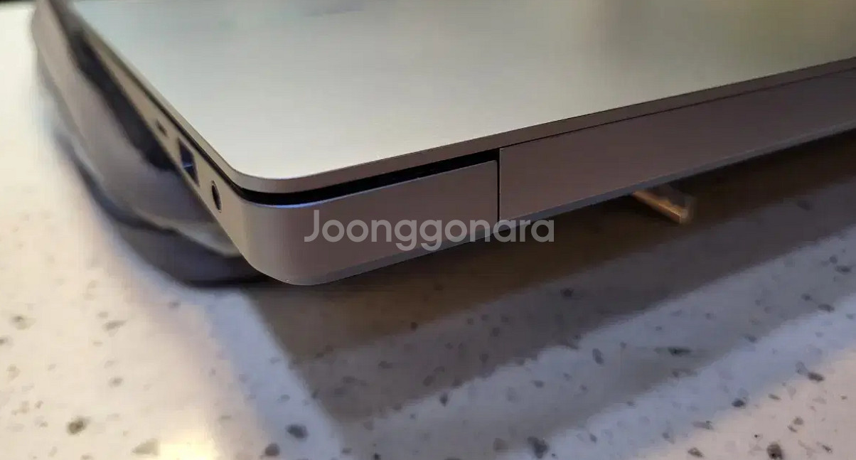 갤럭시북4 울트라 판매합니다--3