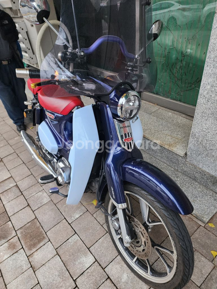 혼다 슈퍼커브 c125--2