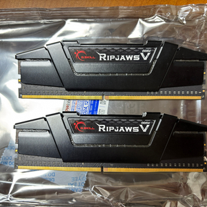 ddr4 립죠스 3200 cl14 16기가 판매합니다